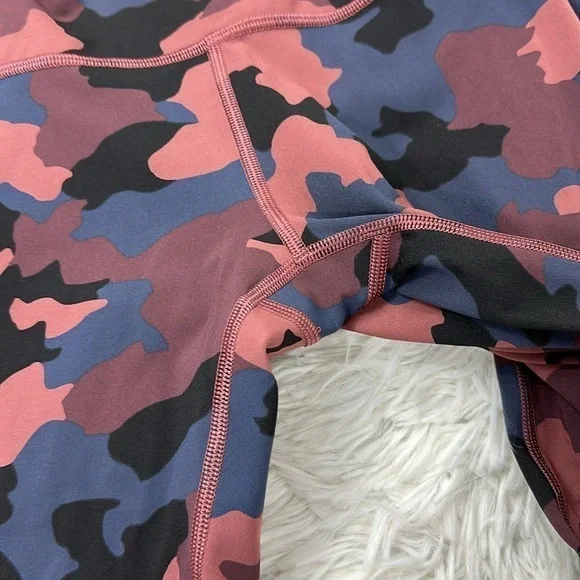 Lululemon Wunder Under High-Rise Tight 28" *Full-On Luxtreme Heritage 365 Camo - Picture 2 of 5